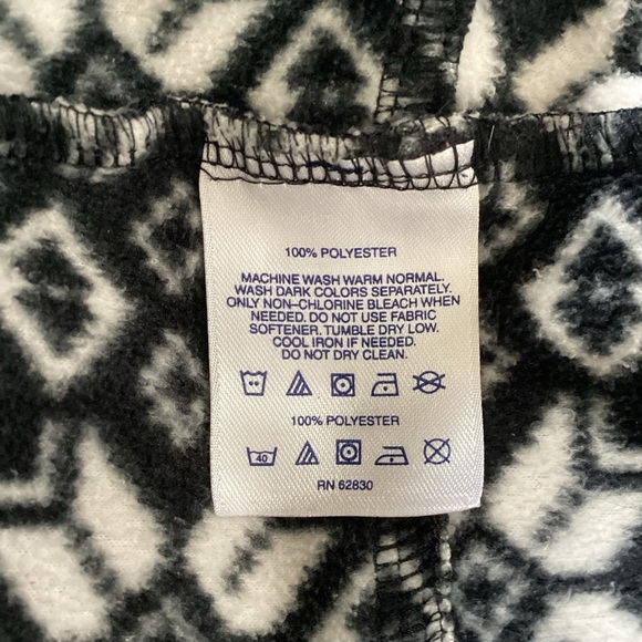 Lands End Quarter Zip Women's Fleece Sz. XL Black White Snowflake Design - Picture 6 of 6